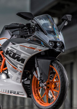RC390