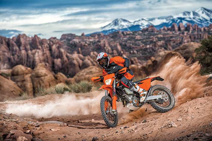 KTM EXC MY 2017 Action 01