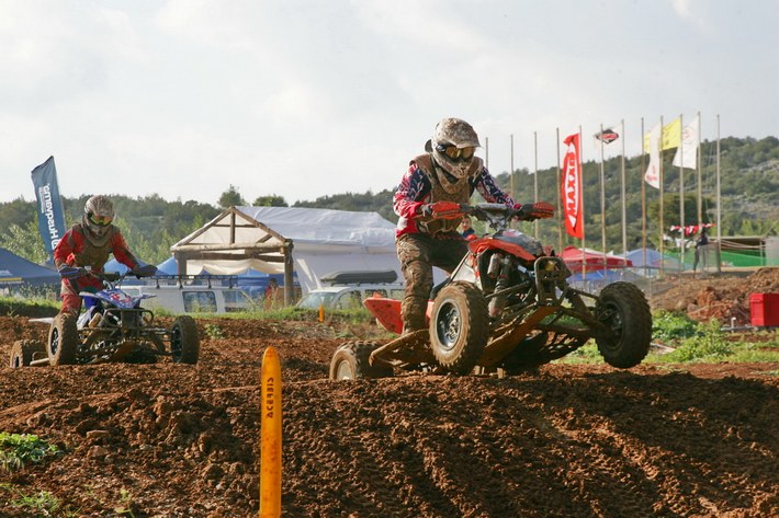 quad 2